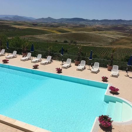Agriturismo Sirignano Wine Resort Extérieur photo